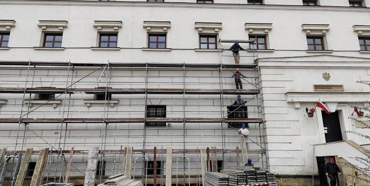 Remont elewacji Zamku Królewskiego w Sandomierzu 