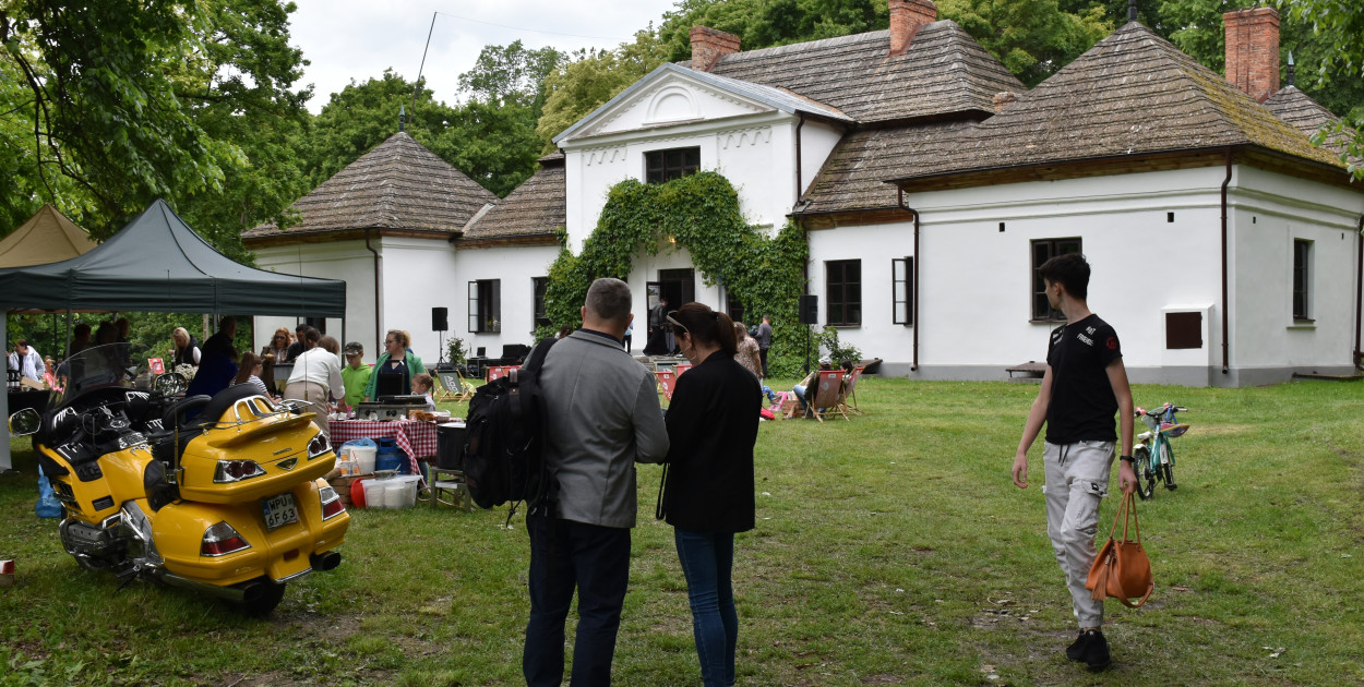 Skotnicki park tętnił dzisiaj życiem  