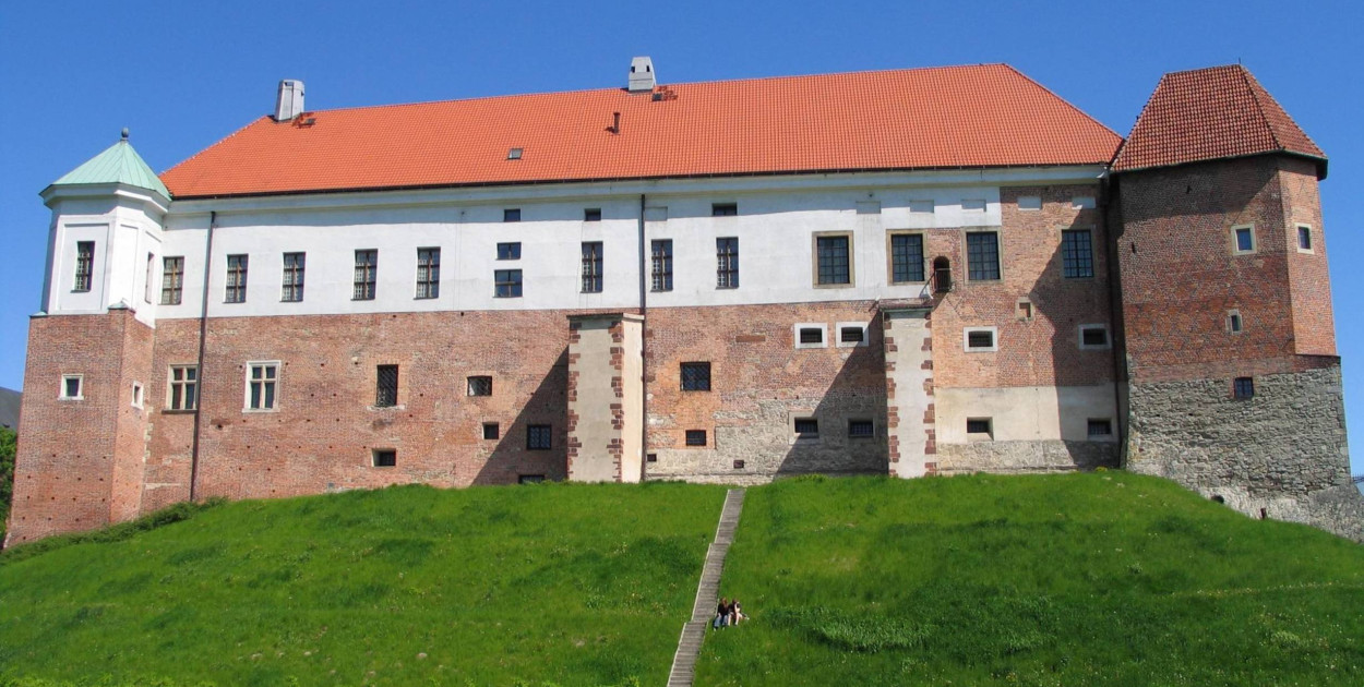 Wystawę poświęcona Zbigniewowi Warpechowskiemu przygotowało Muzeum Zamkowe w Sandomierzu    