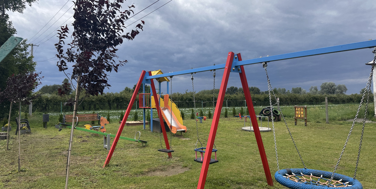 Plac zabaw w Łukowcu 