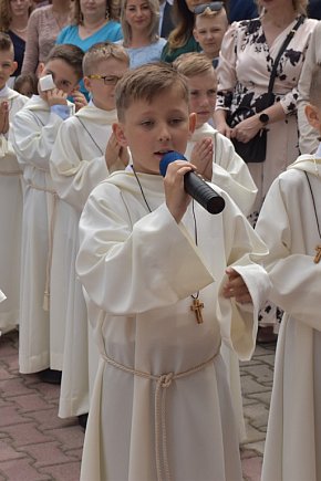 Pierwsza komunia święta w kościele OO. Dominikanów-6621