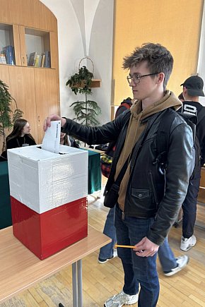 Symulacja wyborów w Collegium Gostomianum-9403