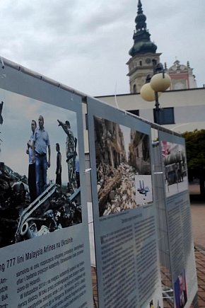 Wystawa na placu Bartosza Głowackiego-9407