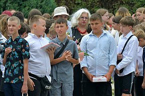 Tarnobrzeska \"Dziesiątka\" wita wakacje-9799