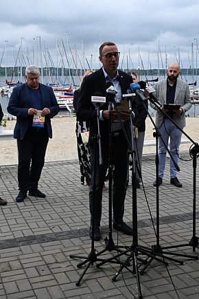Start kampanii „Nad wodą z głową”-9893