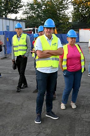 Spotkanie władz Tarnobrzega i radnych z szefami FCC-10217