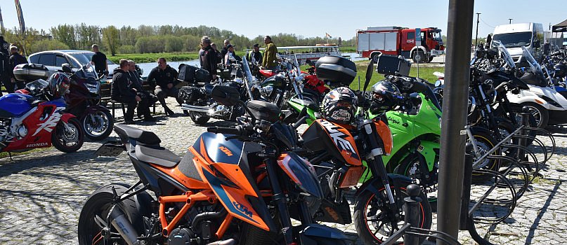 Inauguracja sezonu motocyklowego w Sandomierzu-655