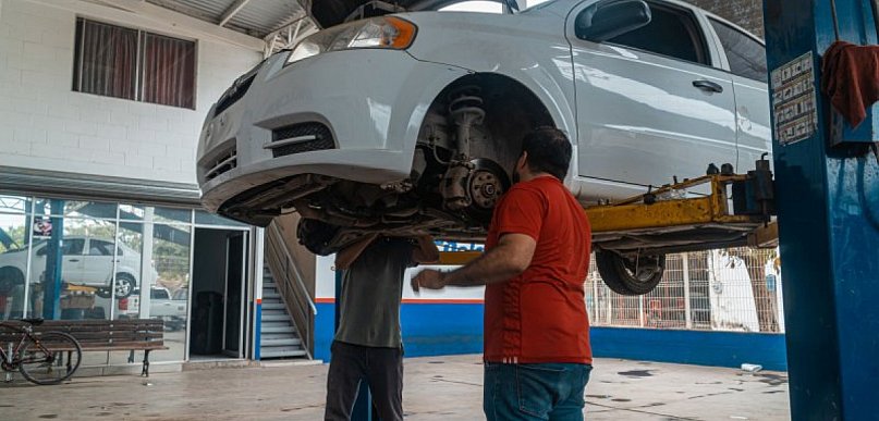 36-latek z powiatu tarnobrzeskiego za łapówki wystawiał zaświadczenia o badaniu te