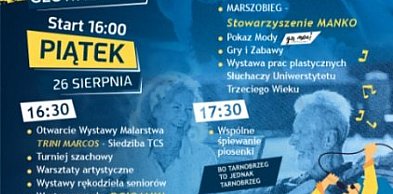 W Tarnobrzegu rządzą seniorzy. Dziś wspólne śpiewanie i potańcówka [zdjęcia]