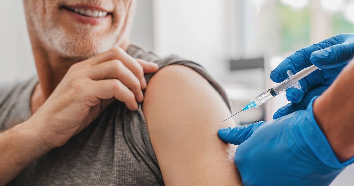 Tarnobrzeg. Startują bezpłatne szczepienia przeciwko grypie dla seniorów. Sprawdź, gdzie można z nich skorzystać