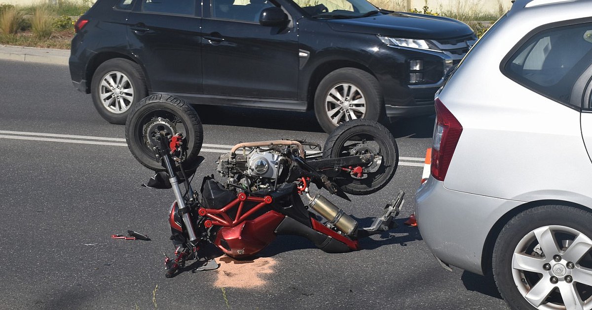 Zderzenie na ul. Sikorskiego w Tarnobrzegu. Są utrudnienia [FOTO]