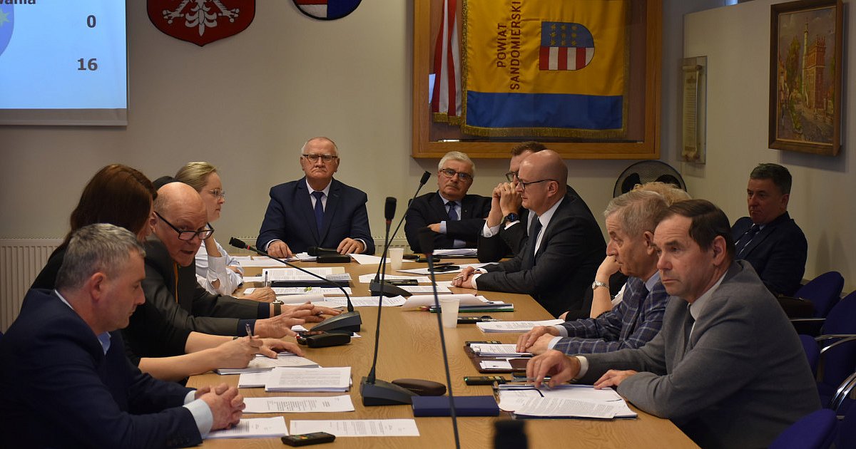 Po wyborach samorządowych.  W powiecie sandomierskim prawdopodobnie bez zmian