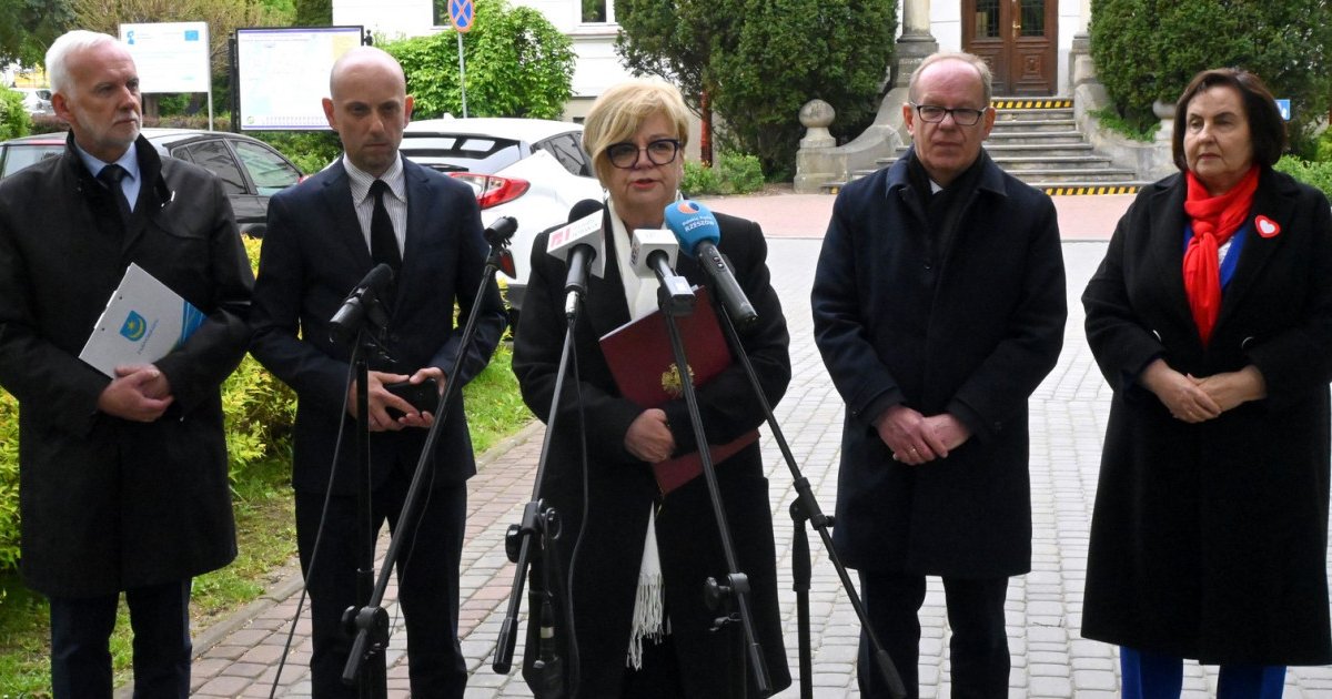 Wojewodowie podkarpaccy poparli prezydenta Tarnobrzega Dariusza Bożka w walce o reelekcję w II turze wyborów samorządowych