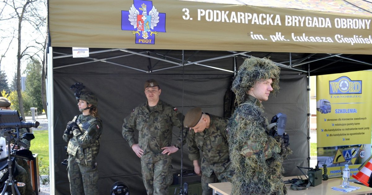 Żołnierze WOT odwiedzą w niedzielę Grębów i będą uczyć chętnych samoobrony i udzielania pierwszej pomocy