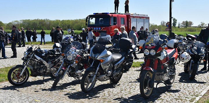 Inauguracja sezonu motocyklowego w Sandomierzu -211260