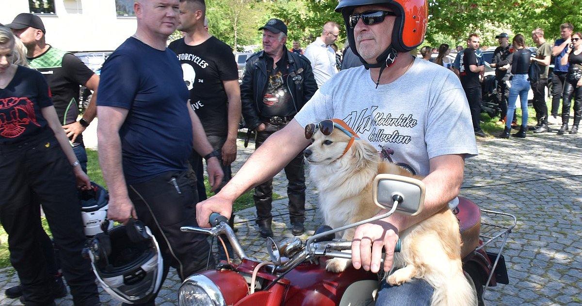 Inauguracja z rykiem silników. Wielki zlot motocyklistów w Sandomierzu [FOTO]
