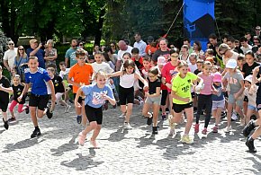  Blisko 200 osób przebiegło w Tarnobrzegu "dla Niepodległej" [FOTO] -211395