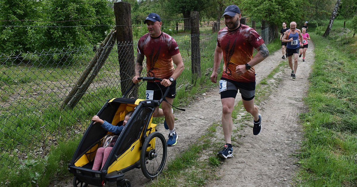 XII Sandomierskie Biegi Kwitnących Sadów.  Uroda tras rekompensowała wysiłek [FOTO]