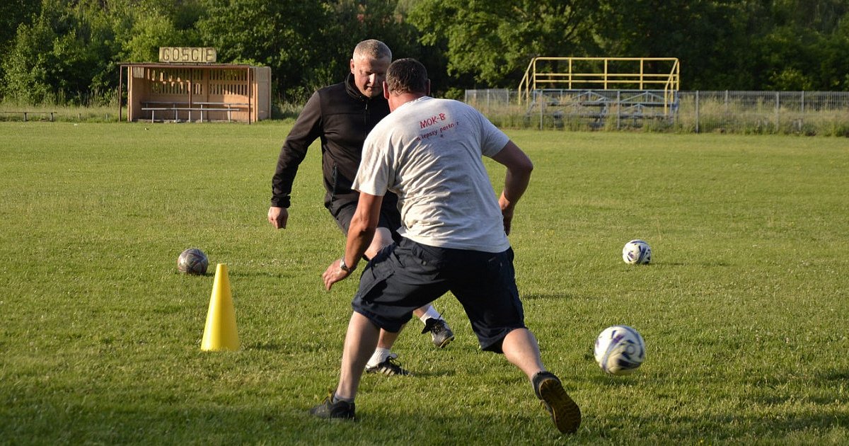 Reaktywowany niedawno OKS Morzyszów rozpoczął przygotowania do nowego sezonu. Ma za sobą pierwszy trening trening