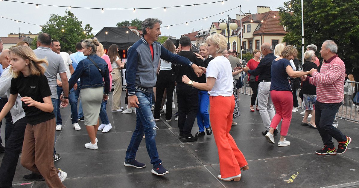 W Tarnobrzegu wracają Miejskie Potańcówki. Pierwsza odbędzie się już w czerwcu