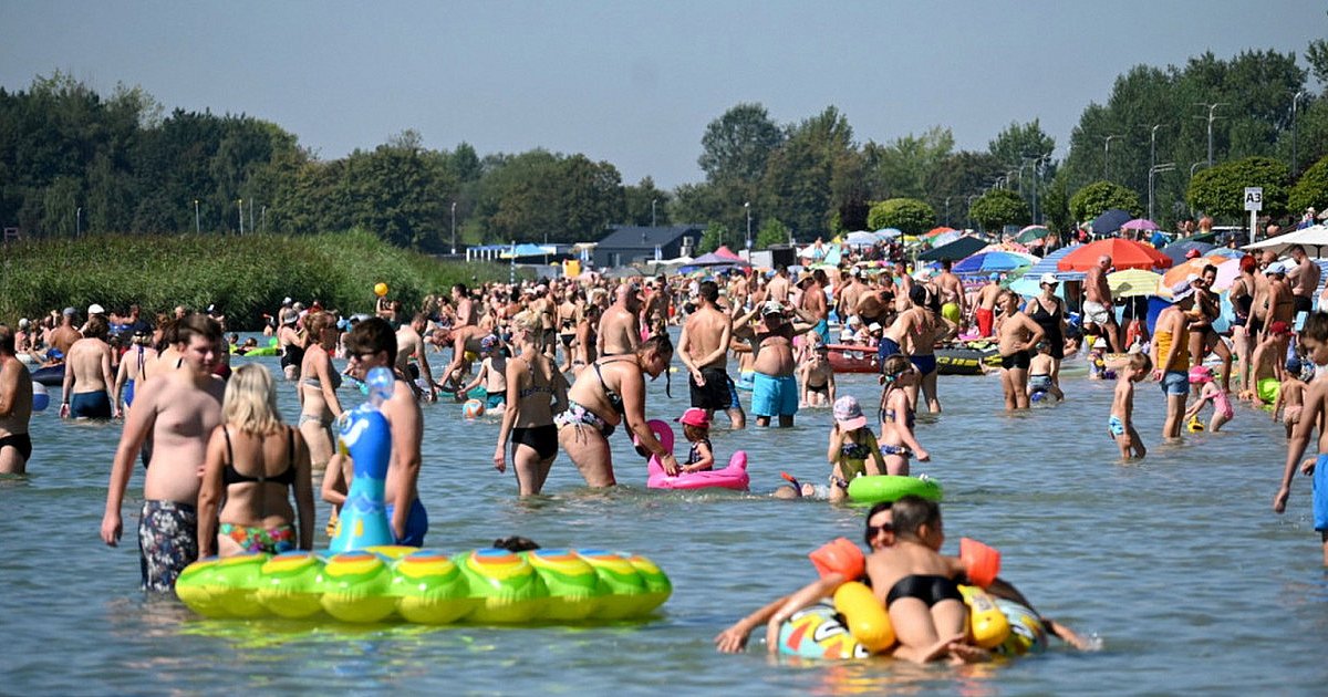 Ratownicy WOPR wracają na plaże nad Jeziorem Tarnobrzeskim. Od soboty, 22 czerwca, będą codziennie pełnić stałe dyżury