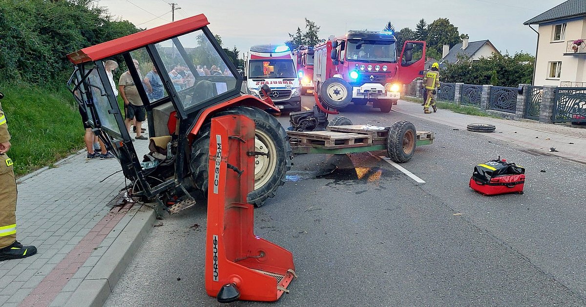 Wypadek na drodze krajowej nr 79 w powiecie sandomierskim. Jedna osoba w szpitalu [ZDJĘCIA]