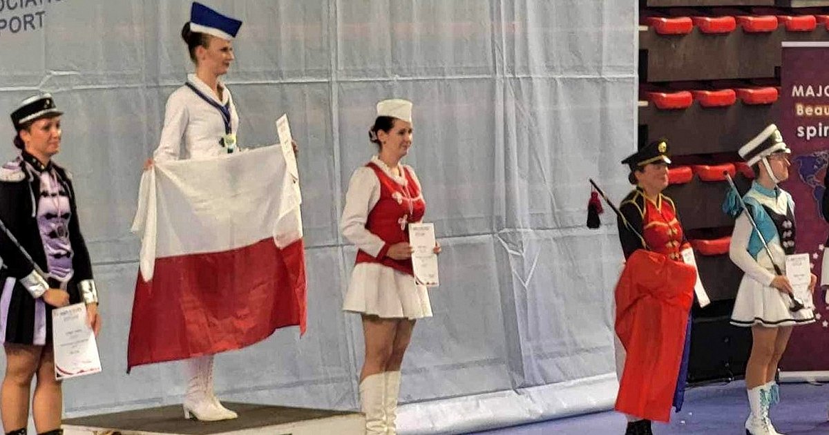 Nasze mażoretki mistrzyniami świata. Złoty medal dziewczyny z Tarnobrzega, medale pojechały też do Gorzyc i Chmielowa [ZDJĘCIA]