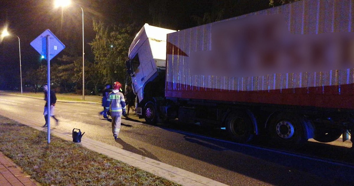 Pożar samochodu ciężarowego w centrum Tarnobrzega