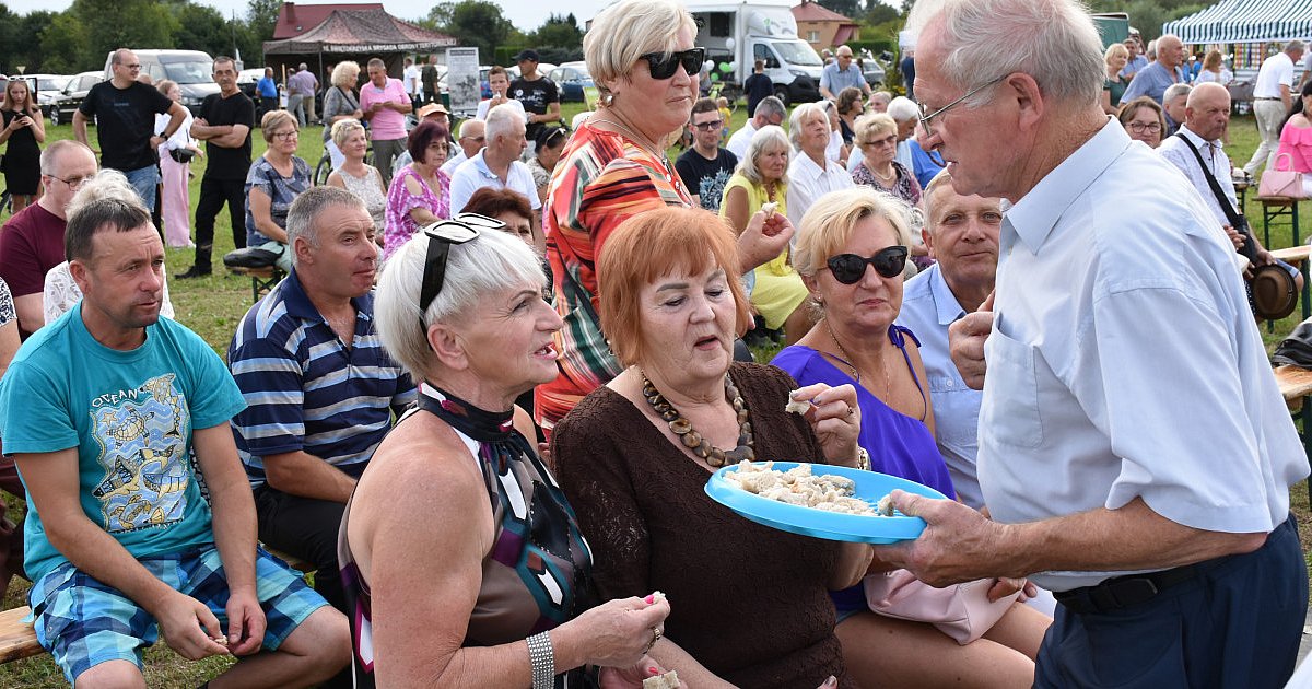 Tradycja prawobrzeżnego Sandomierza podtrzymana. W Nadbrzeziu odbyły się dożynki [ZDJĘCIA]