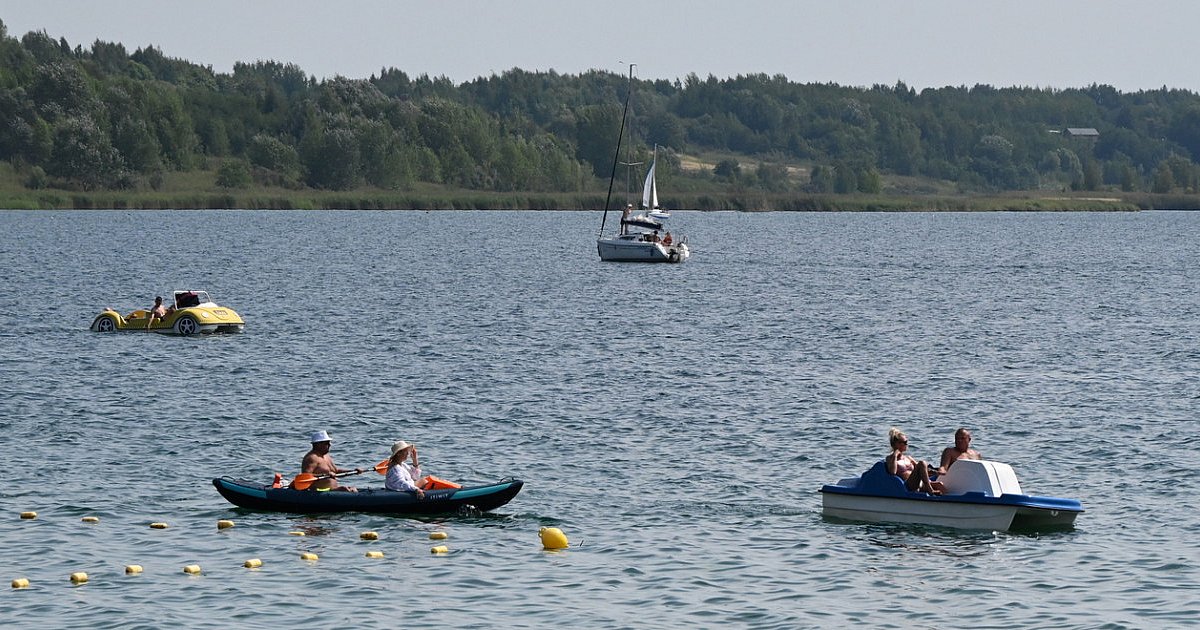 Trochę wiatru, trochę słońca... zero deszczu. Sobota, 17 sierpnia, nad Jeziorem Tarnobrzeskim [ZDJĘCIA]