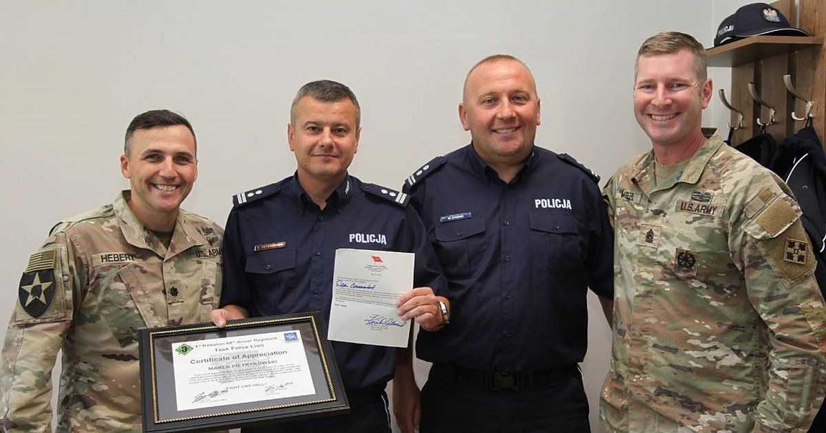 Tarnobrzescy policjanci pomogli w poszukiwaniach zaginionego amerykańskiego żołnierza. Otrzymali podziękowania