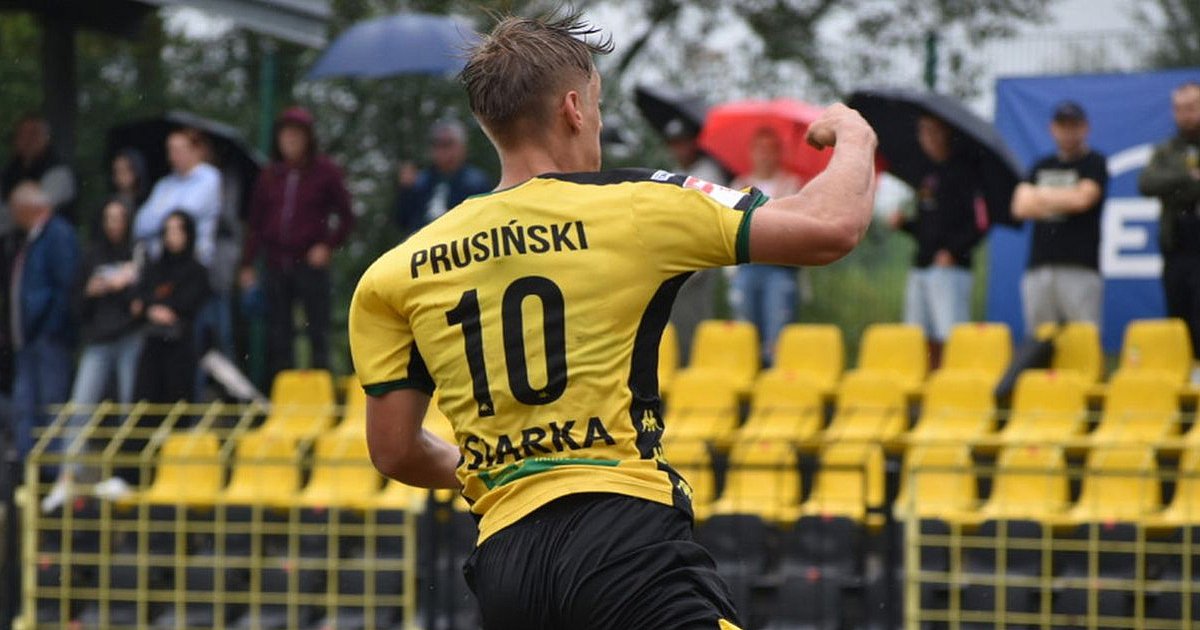 W sobotę Siarka gra z Sandecją. To będzie mecz rundy! Ruszyła przedsprzedaż biletów