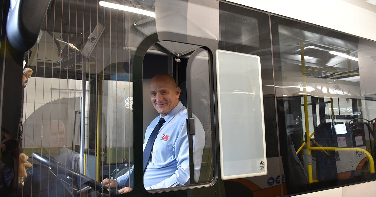 Kierowca autobusu Zakładu Komunikacji Miejskiej w Sandomierzu uratował życie starszej kobiecie