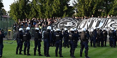 Po zajściach na stadionie w Tarnobrzegu - jest komunikat policji-215234