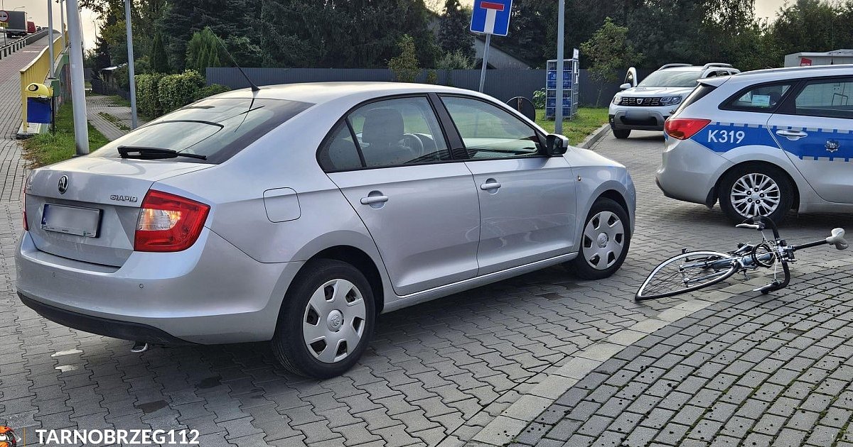 Wypadek w Tarnobrzegu, 18-latek trafił do szpitala [ZDJĘCIA]