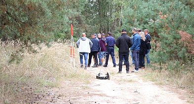 Potrącili autem 65-latka, wywieźli do lasu i zakopali. Rozwikłano szokującą sprawę-215952