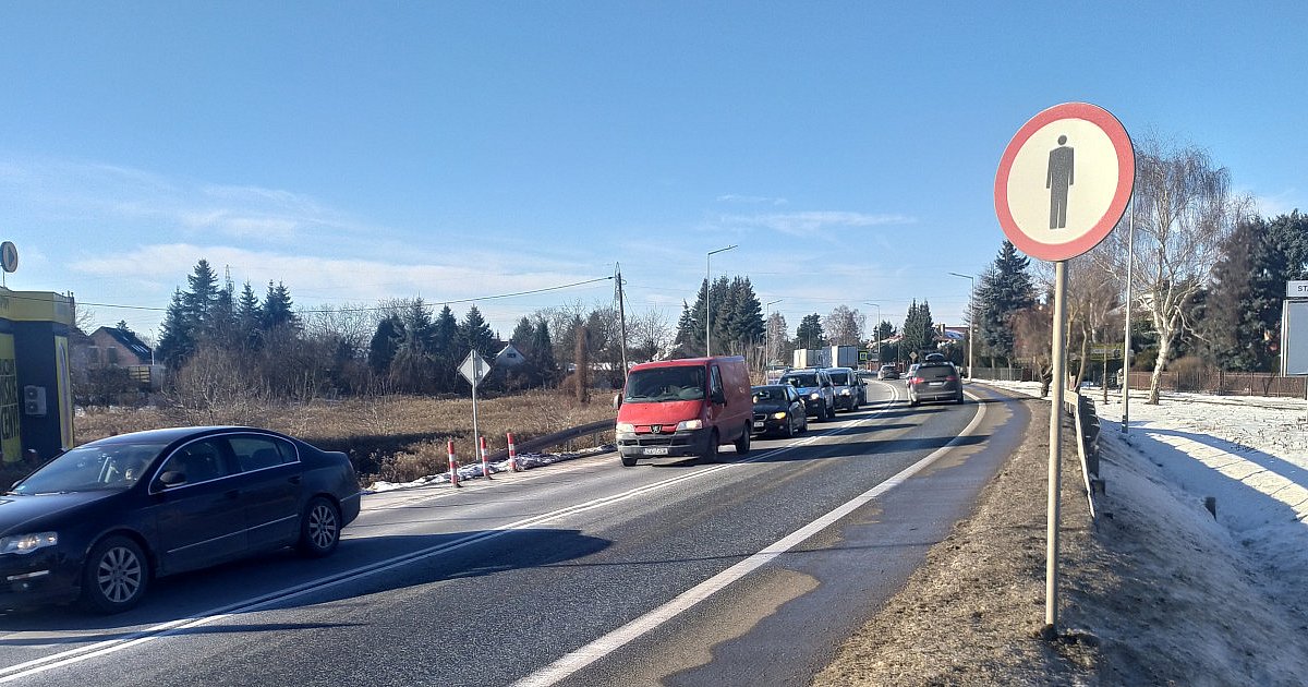 Przedzimowe remonty na drodze krajowej nr 77  w Sandomierzu. Będą utrudnienia