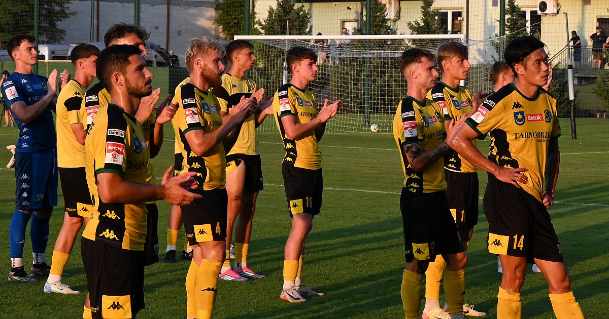 Klęska Siarki w Świdniku. Avia wygrała trzema golami [TABELA]