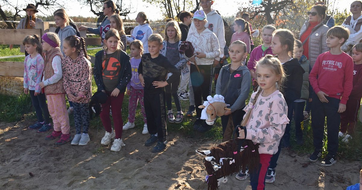 Fantastyczna zabawa w Stajni Trzykosy. W sobotę odbył się tam Hubertus dla dzieci [ZDJĘCIA]