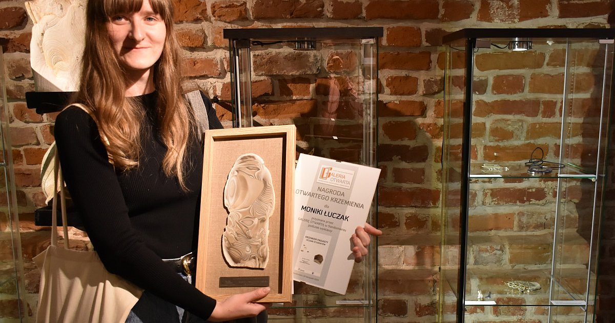 Tak krzemień pasiasty inspiruje młodych adeptów sztuki złotniczej. Nowa wystawa w Muzeum Zamkowym [ZDJĘCIA]