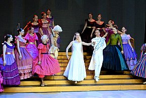 Fantastyczny spektakl w finale "Choinki Życzeń" w Tarnobrzegu [ZDJĘCIA]-217607