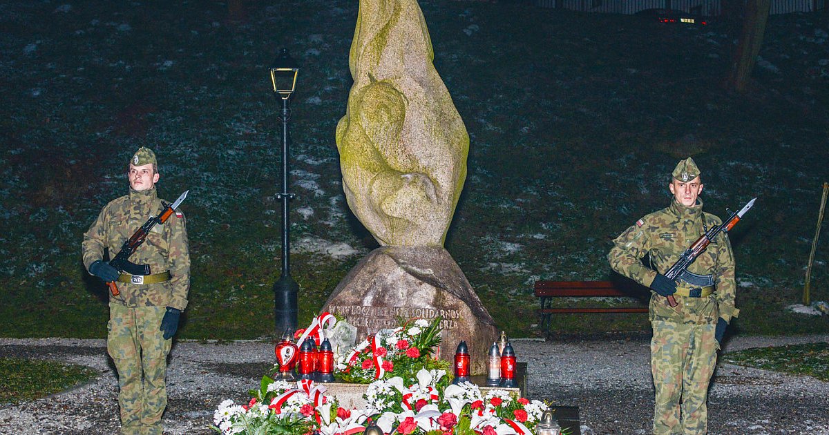 Sandomierzanie upamiętnią ofiary stanu wojennego