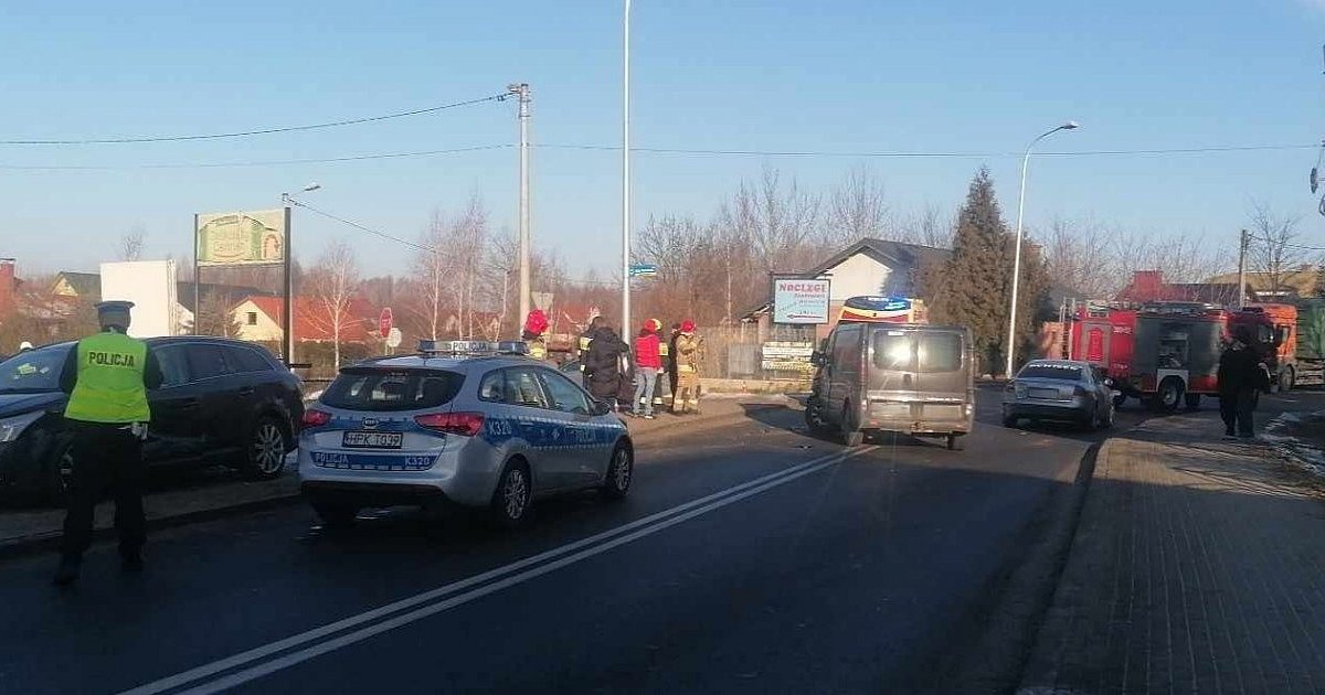 Zderzenie trzech aut w Tarnobrzegu