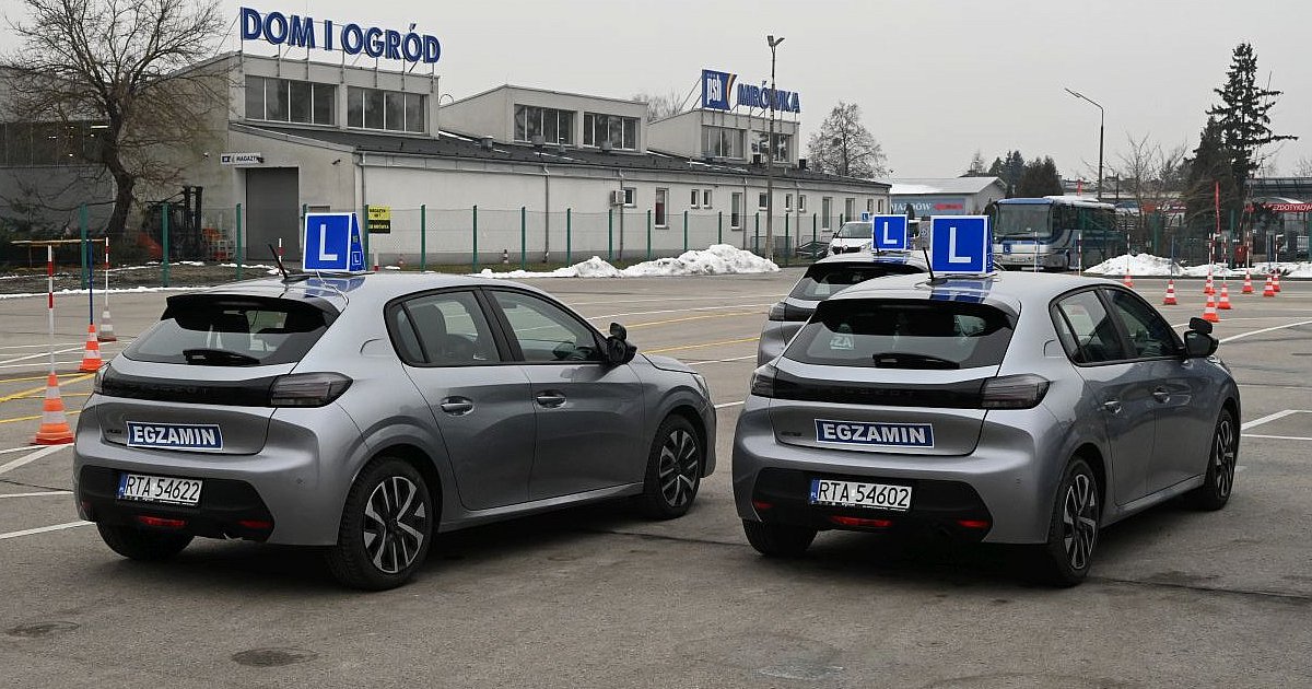 Zmiany w WORD Tarnobrzeg. Pracujące soboty, ankiety dla zdających egzaminy...