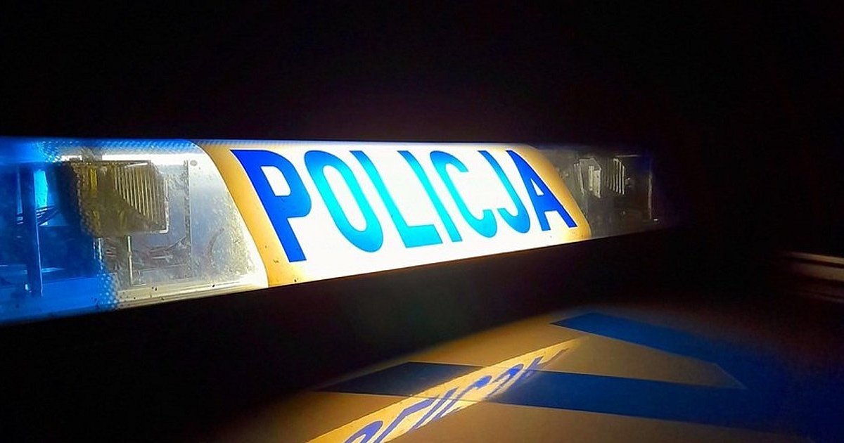 Nocna przejażdżka motorowem w Nowej Dębie. Kierowca był pijany
