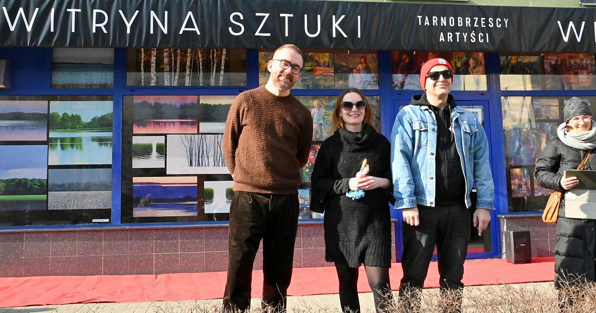 W Tarnobrzegu, w dawnych "Delikatesach", powstała "Witryna Sztuki" prezentująca prace tarnobrzeskich artystów [ZDJĘCIA]