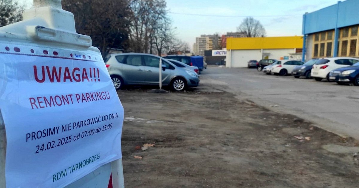 Uwaga kierowcy, w poniedziałek zaczyna się remont drogi i budowa parkingów w centrum Tarnobrzega [ZDJĘCIA]