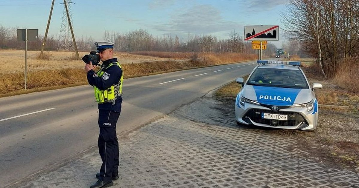 Jechał przez Tarnobrzeg ponad 100 km/h. Był recydywistą