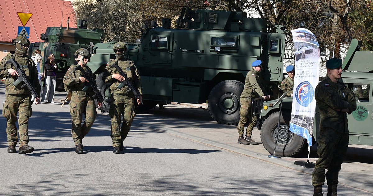 Nowy Borsuk jedną z atrakcji targów wojskowych w Sandomierzu  [ZDJĘCIA]