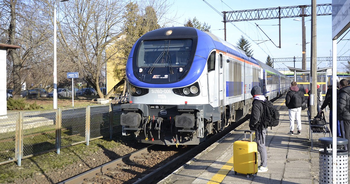 Dodatkowe pociągi Intercity przejadą w okresie świątecznym przez Tarnobrzeg